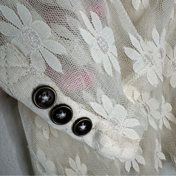 FREE PEOPLE Flower Fields Sheer Button-Front Shirt - Beige - Sz M - Picture 6 of 9